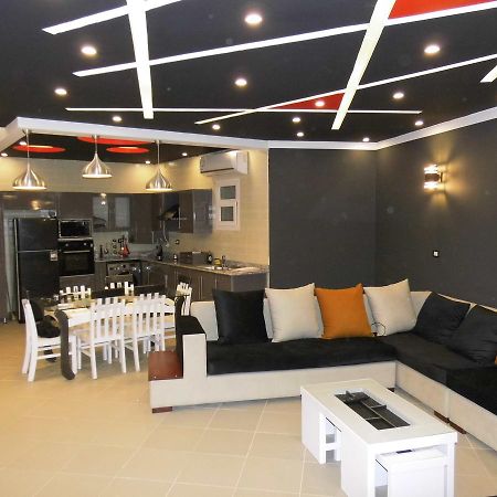 Three-Bedroom Apartment At Louly Beach Resort Айн Сохна Екстериор снимка