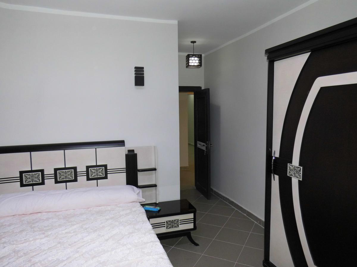 Three-Bedroom Apartment At Louly Beach Resort Айн Сохна Екстериор снимка